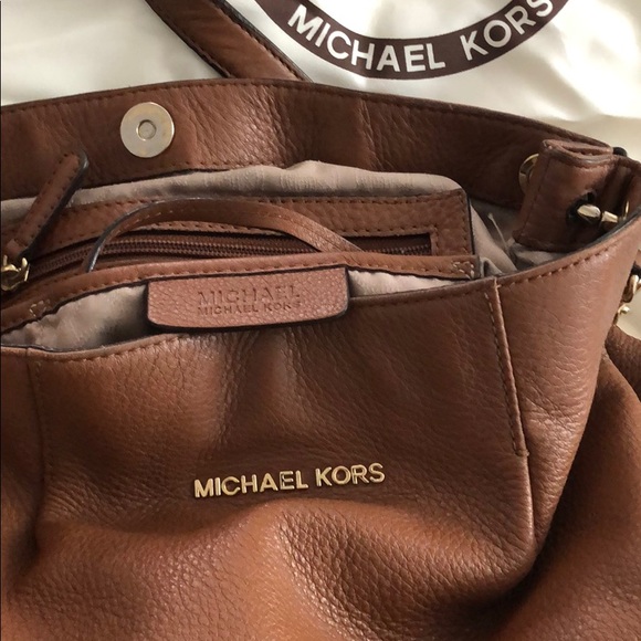 Michael Kors Lg Bedford hobo convertible leather - Picture 5 of 7